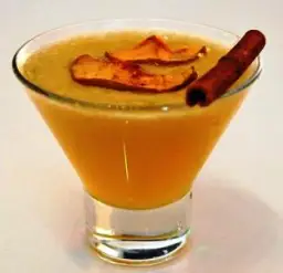 Maak deze cocktail: Apple pie